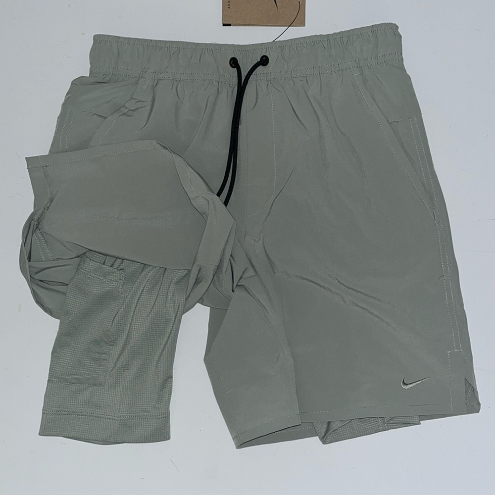 S Nike Unlimited Dri-FIT 7" 2-n-1 Versatile Training Shorts DV9334 mens NWT $70